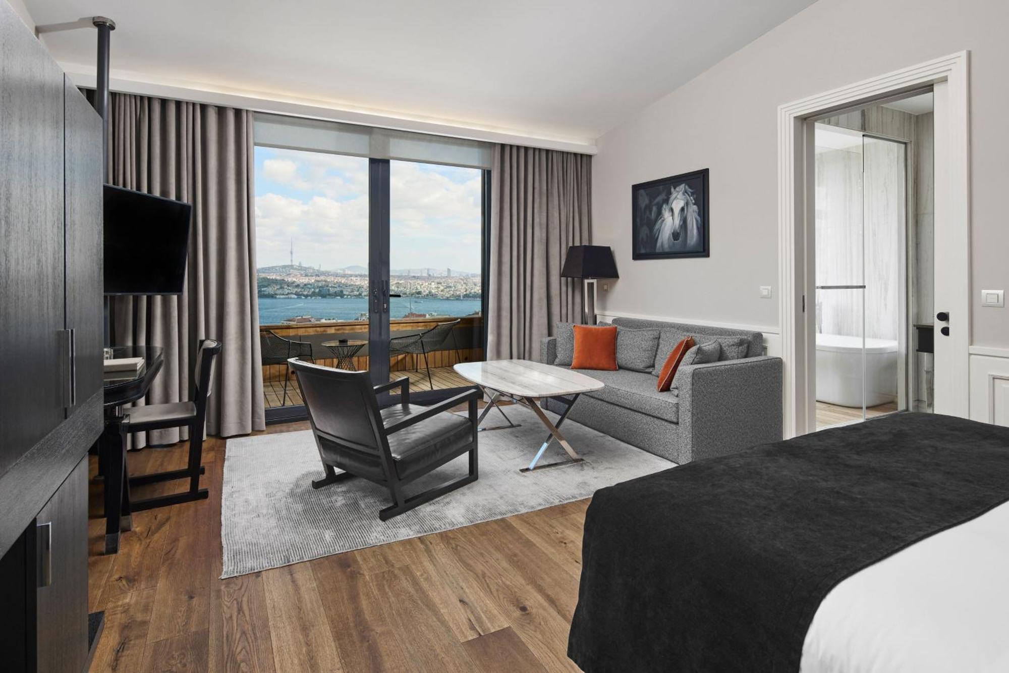 Gezi Bosphorus, Istanbul, A Member Of Design Istanboel