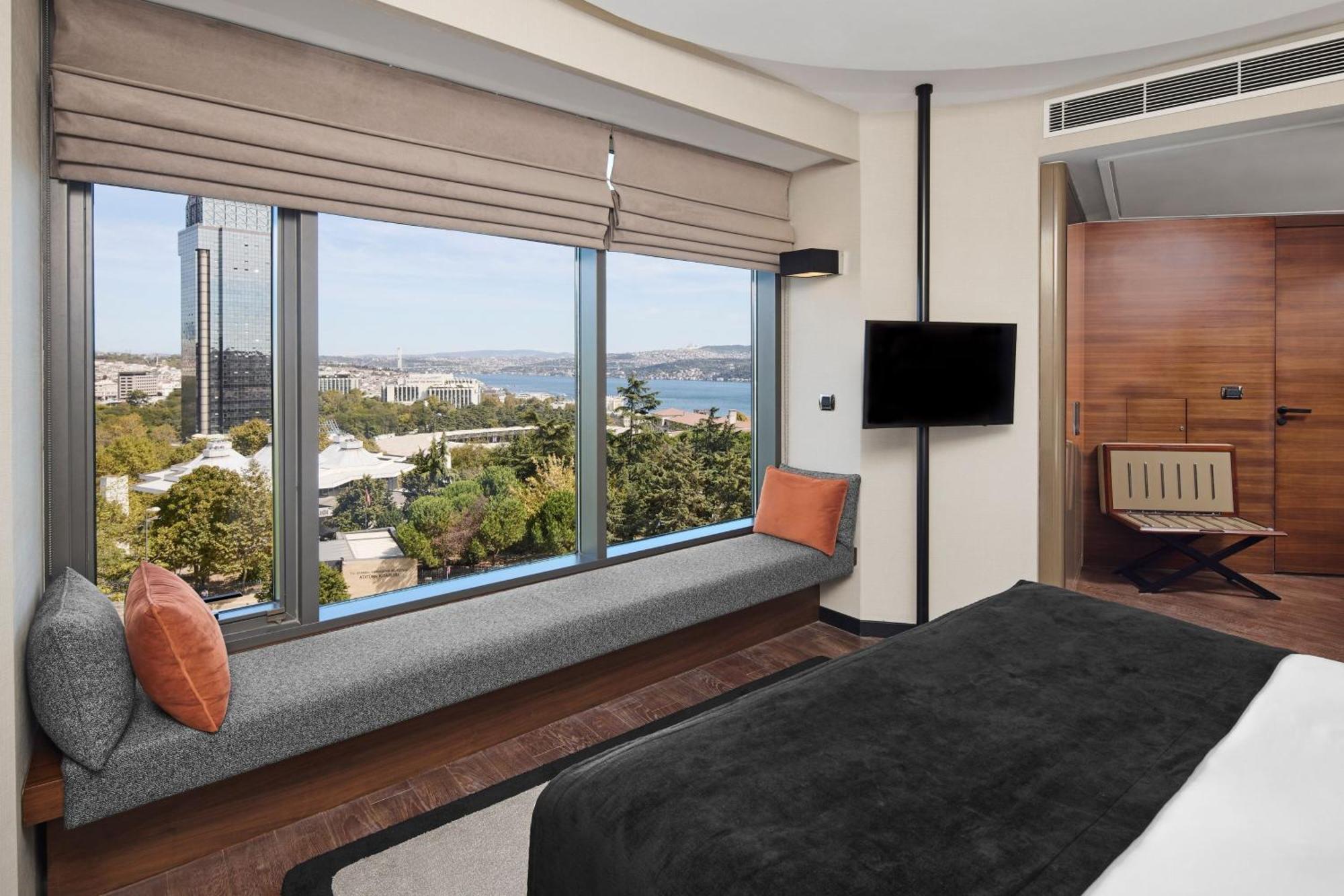 Gezi Bosphorus, Istanbul, A Member Of Design Istanboel